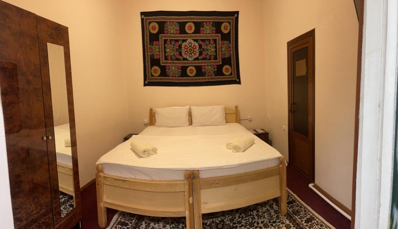 Habibi Bukhara Hotel Bagian luar foto